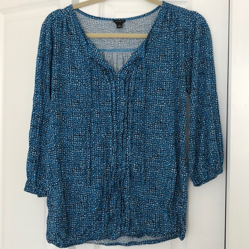 Ann Taylor Blue Patterned 3/4 Sleeve Top